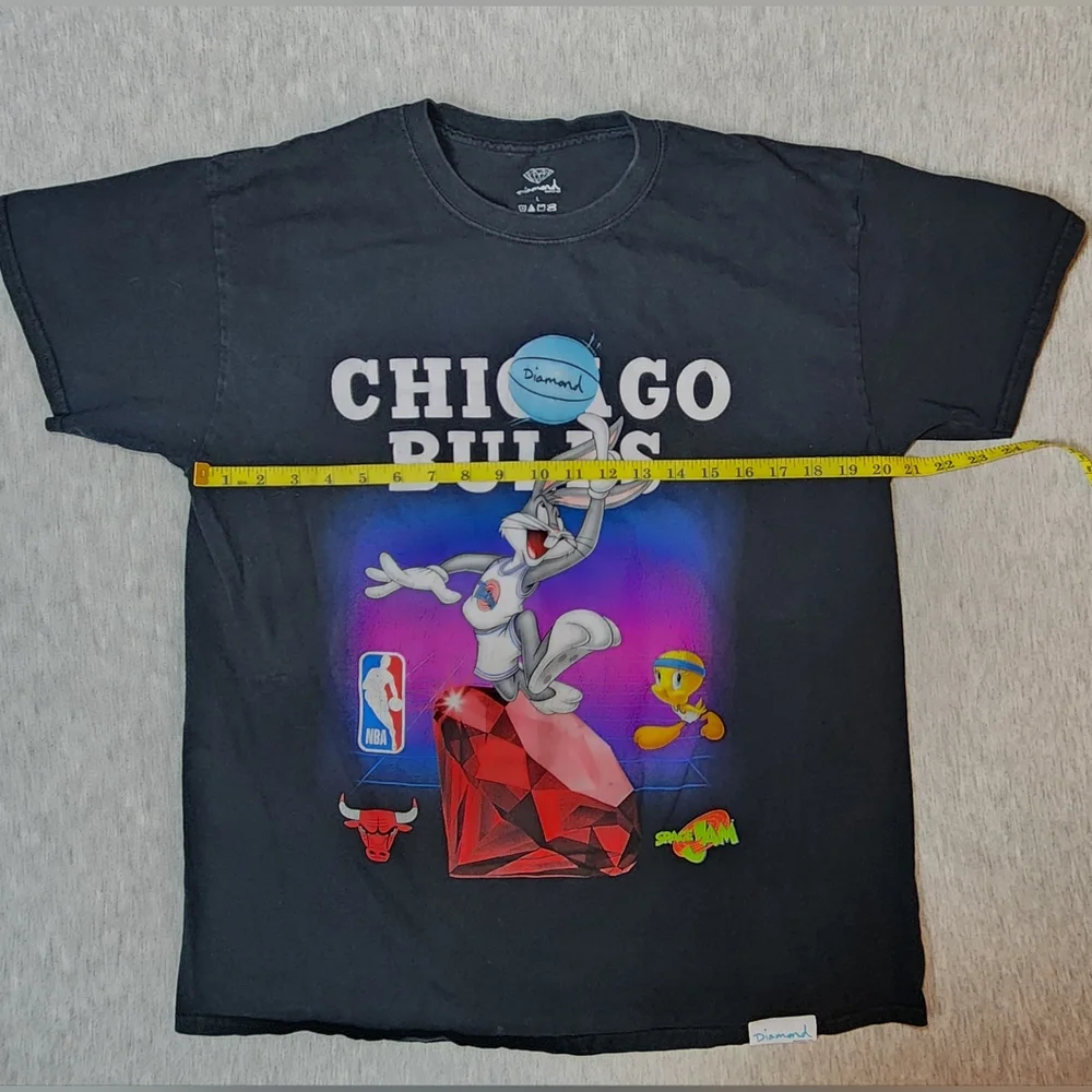 Diamond Supply Co. Black Chicago Bulls Kids T-Shirt - Picture 2 of 4